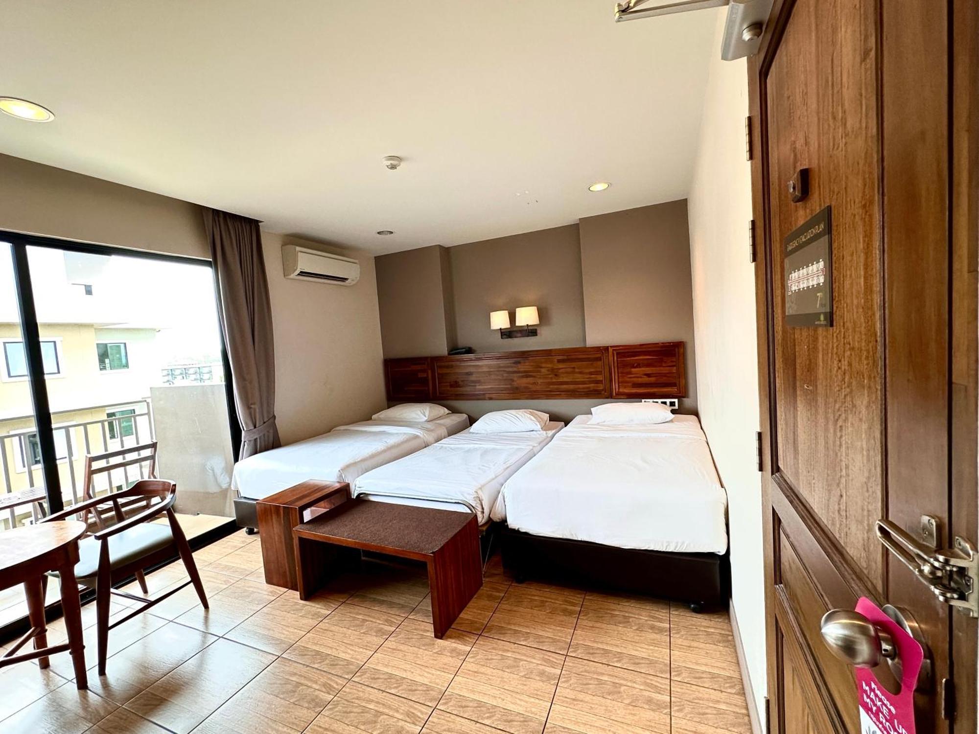 Mangrove Prestige Hotel Na Chom Thian Eksteriør billede