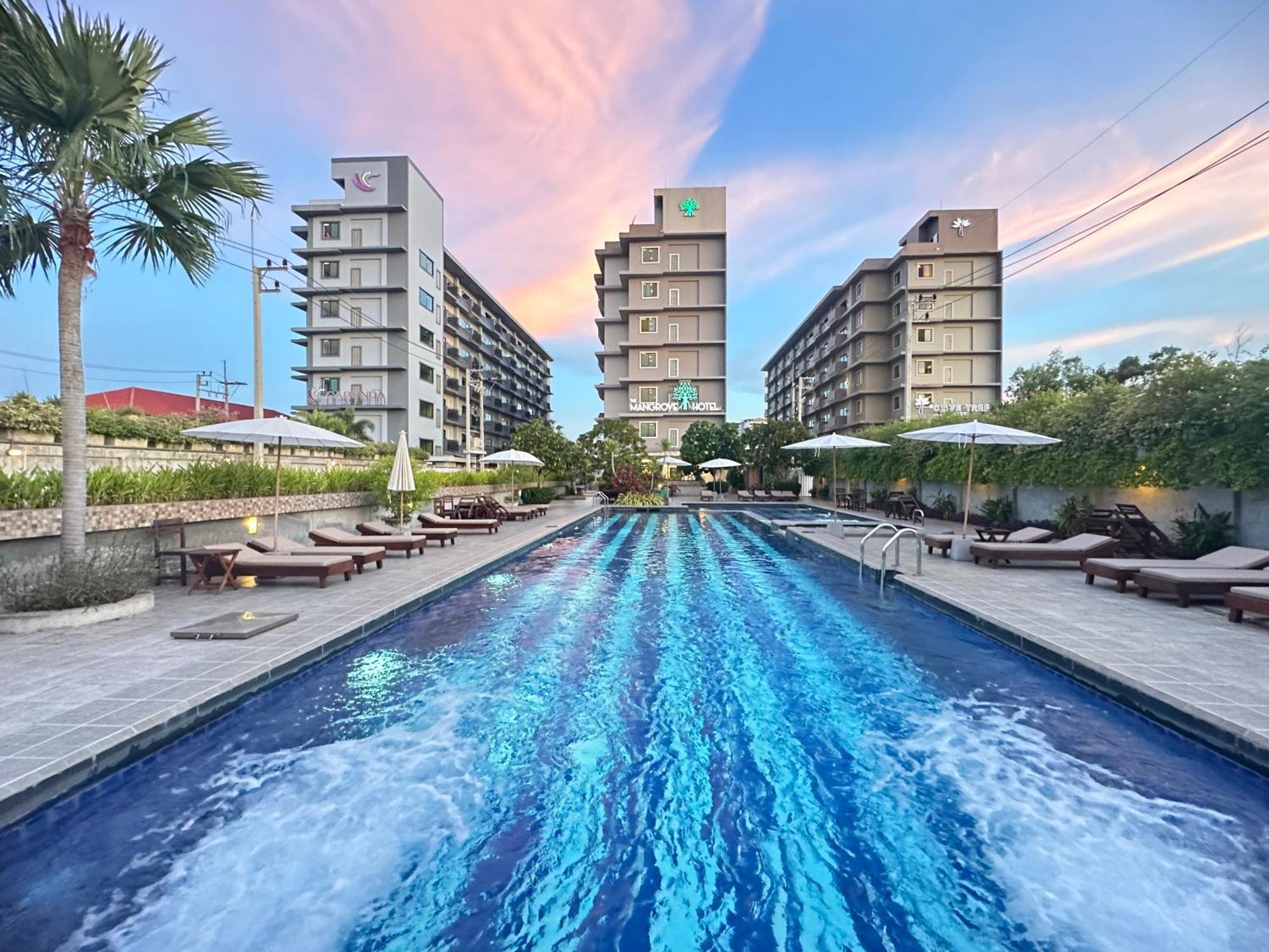 Mangrove Prestige Hotel Na Chom Thian Eksteriør billede
