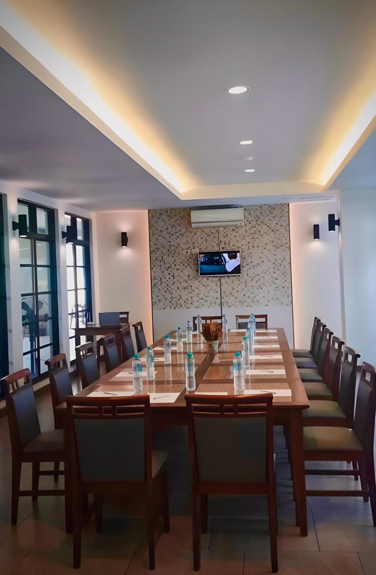 Mangrove Prestige Hotel Na Chom Thian Eksteriør billede
