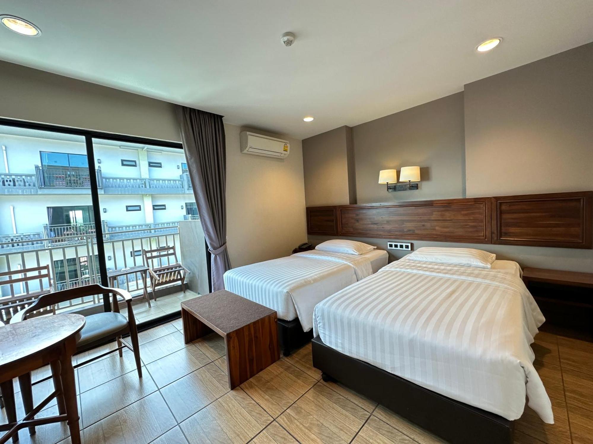 Mangrove Prestige Hotel Na Chom Thian Eksteriør billede