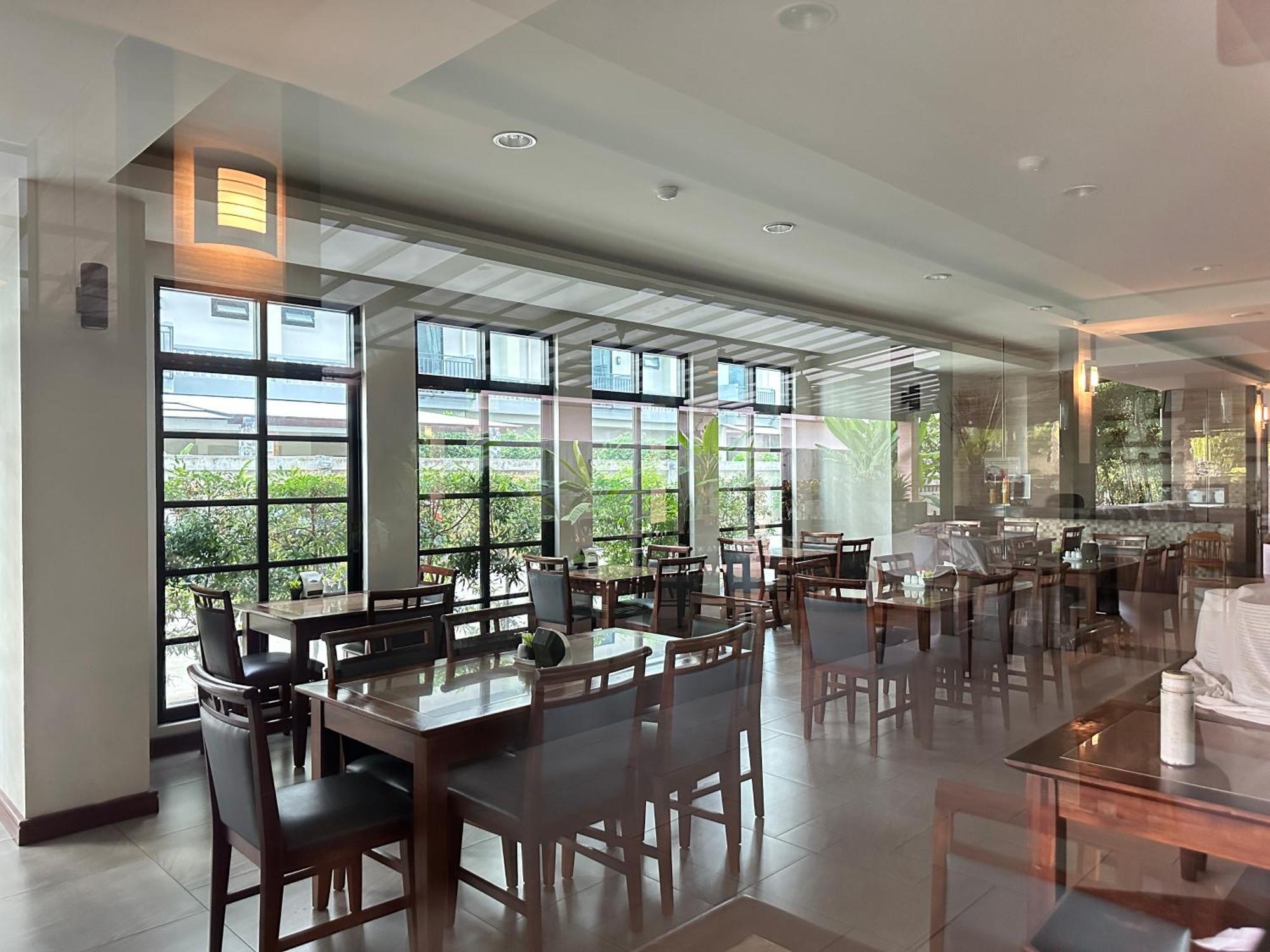 Mangrove Prestige Hotel Na Chom Thian Eksteriør billede