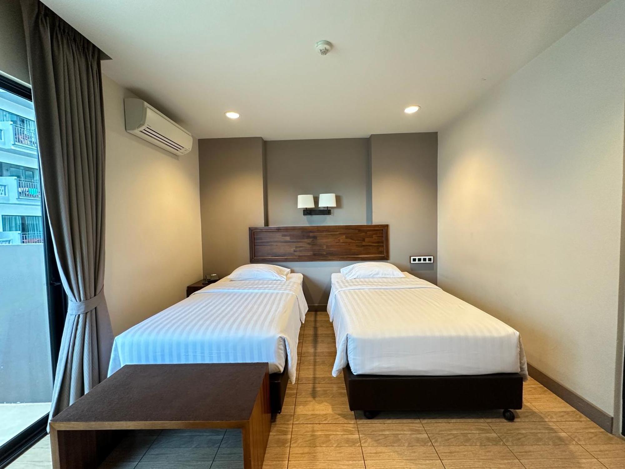 Mangrove Prestige Hotel Na Chom Thian Eksteriør billede