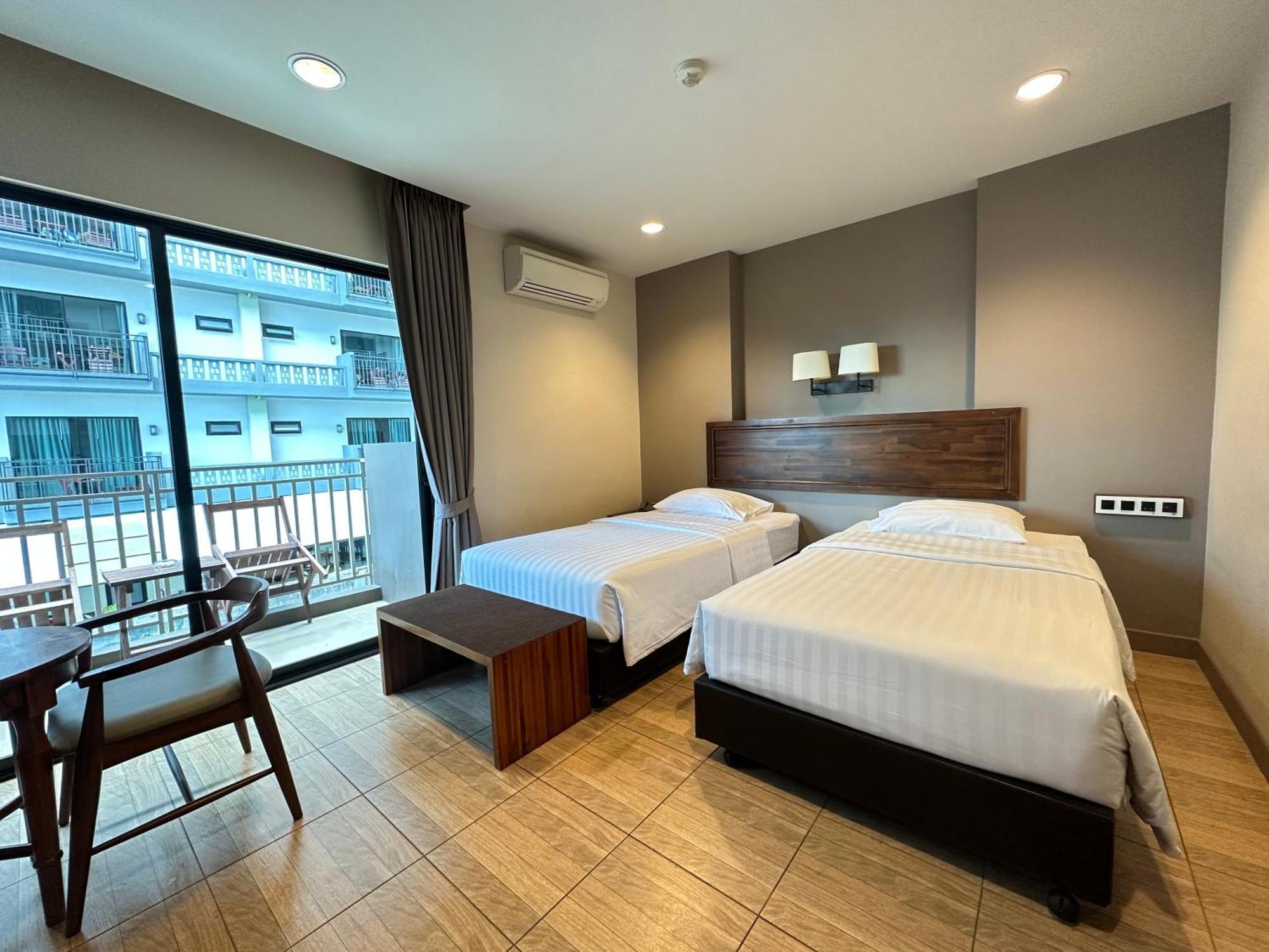 Mangrove Prestige Hotel Na Chom Thian Eksteriør billede