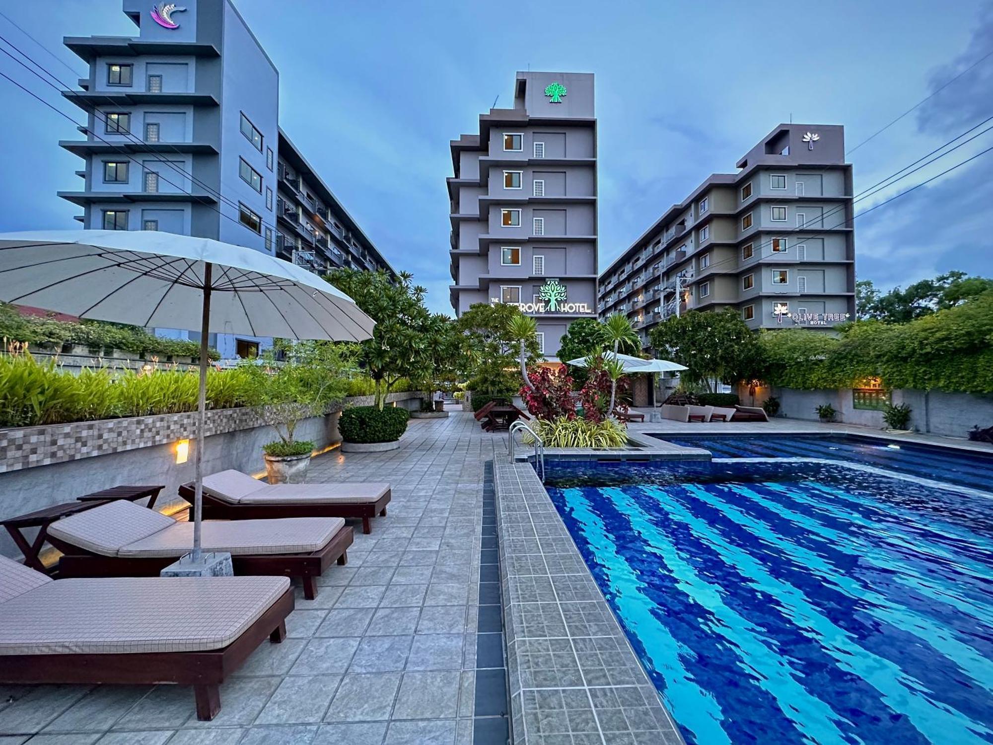 Mangrove Prestige Hotel Na Chom Thian Eksteriør billede